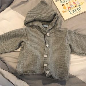 Knit sweater with hood